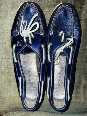 Sperry Navy Metallic Leather Boat Shoes with White Laces 7.5
